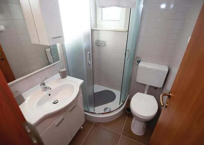 5 Bedroom Cozy In * 塞尔瑟